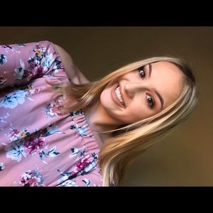 Meet your Posher, Monica